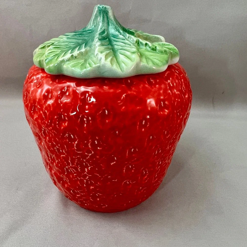 Sur La Table Strawberry Jam Jar Small Red Good Italian Ceramic Lidded Pot